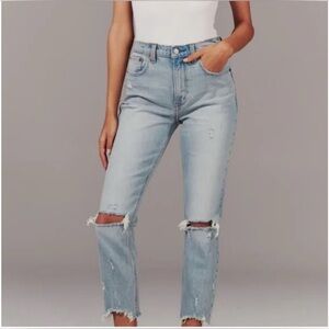 Abercrombie & Fitch Distressed The Mom High Rise Jeans 30 10
